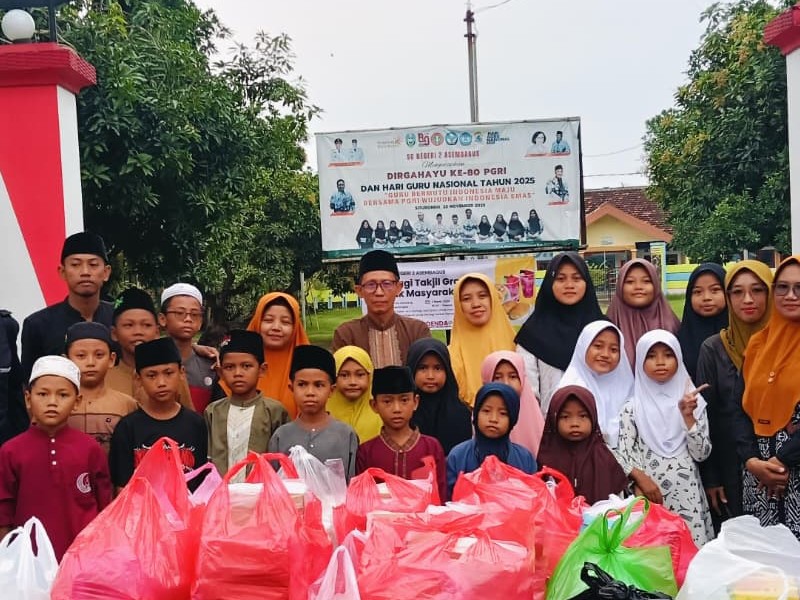 KEGIATAN BERBAGI TAKJIL RAMADHAN 1447 H SD NEGERI 2 ASEMBAGUS